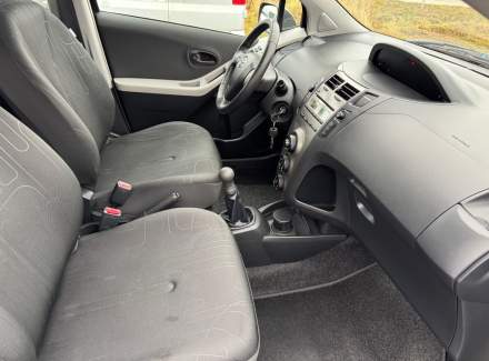 Toyota - Yaris