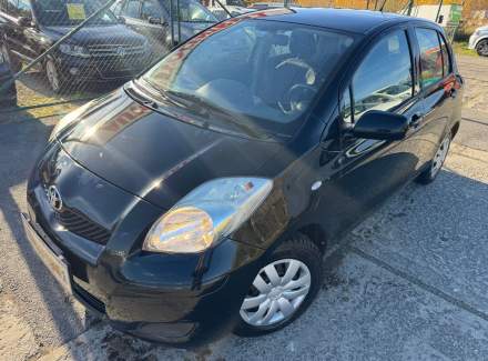 Toyota - Yaris