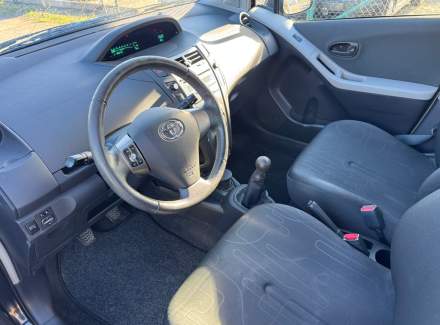 Toyota - Yaris