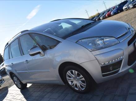 Citroën - C4