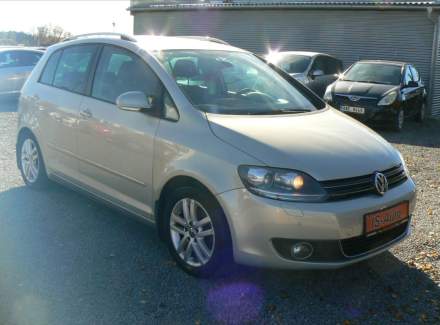 Volkswagen - Golf