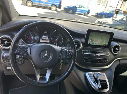 Mercedes-Benz - V-class