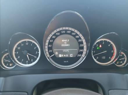 Mercedes-Benz - E-class