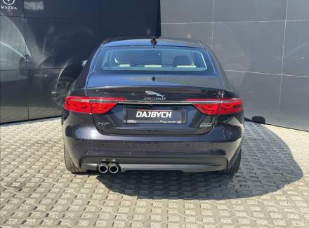 Jaguar - XF