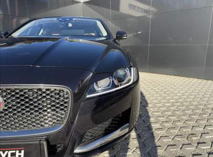 Jaguar - XF