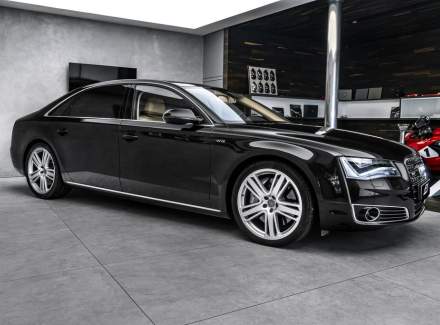 Audi - A8