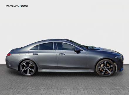 Mercedes-Benz - CLS