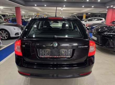 Škoda - Octavia