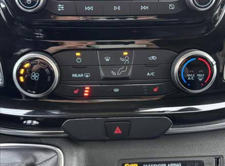 Ford - Tourneo Custom