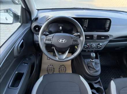 Hyundai - i10