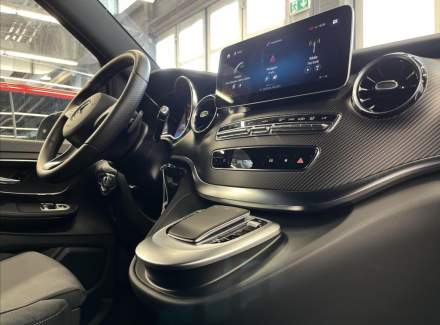 Mercedes-Benz - V-class