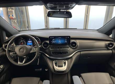 Mercedes-Benz - V-class