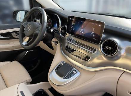 Mercedes-Benz - V-class