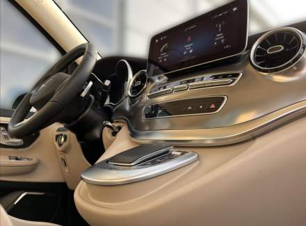 Mercedes-Benz - V-class