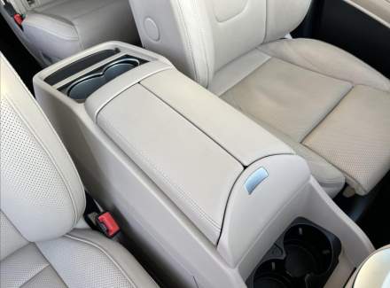 Mercedes-Benz - V-class