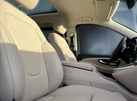 Mercedes-Benz - V-class