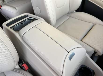 Mercedes-Benz - V-class