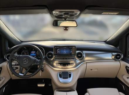 Mercedes-Benz - V-class