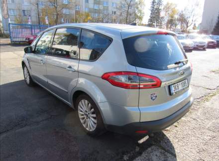 Ford - S-MAX