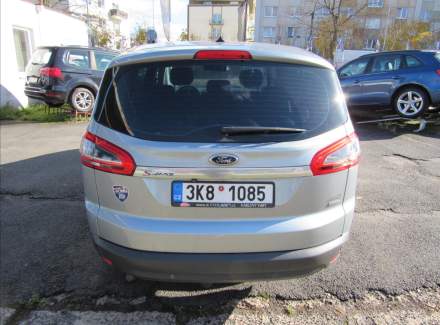 Ford - S-MAX