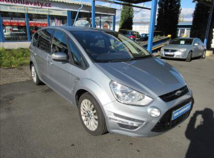 Ford - S-MAX