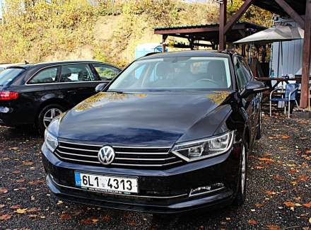Volkswagen - Passat