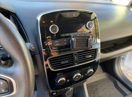 Renault - Clio