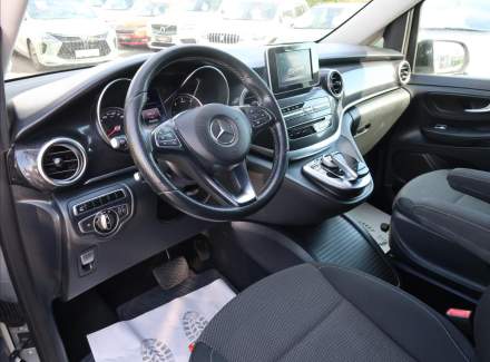 Mercedes-Benz - Vito