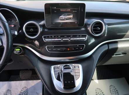 Mercedes-Benz - Vito