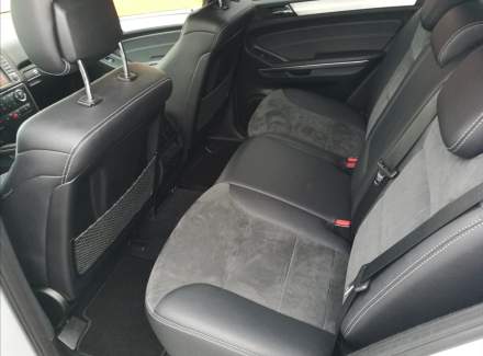 Mercedes-Benz - M-class