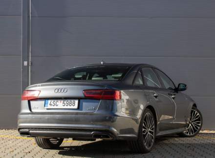 Audi - A6