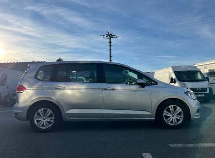 Volkswagen - Touran