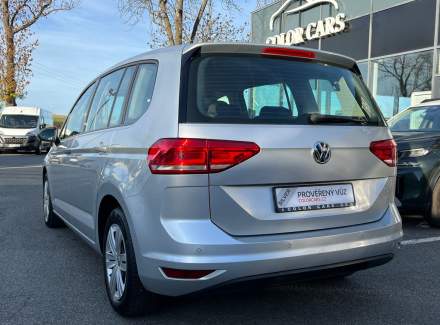 Volkswagen - Touran