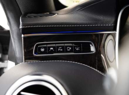 Mercedes-Benz - S-class