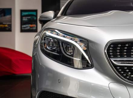 Mercedes-Benz - S-class