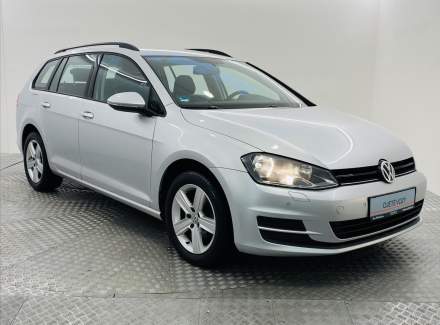 Volkswagen - Golf