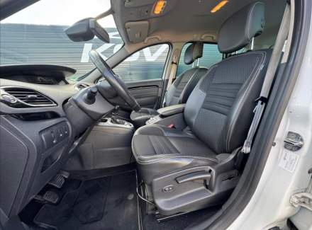 Renault - Scenic
