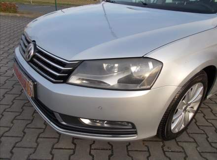 Volkswagen - Passat