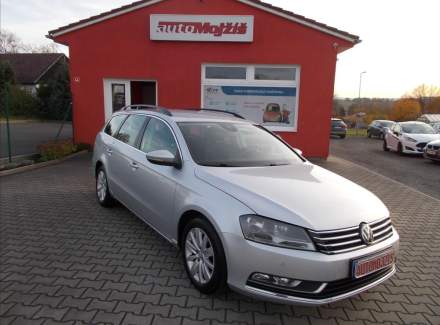 Volkswagen - Passat