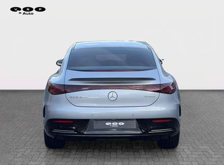 Mercedes-Benz - EQE