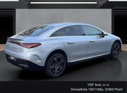 Mercedes-Benz - EQE