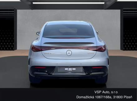 Mercedes-Benz - EQE