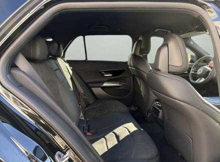 Mercedes-Benz - E-class