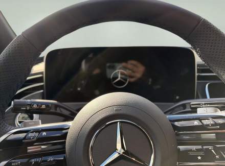 Mercedes-Benz - E-class