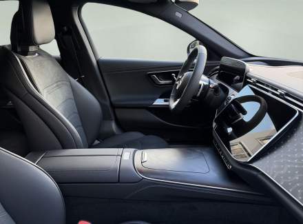 Mercedes-Benz - E-class