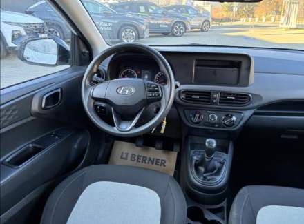 Hyundai - i10