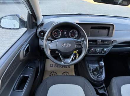Hyundai - i10