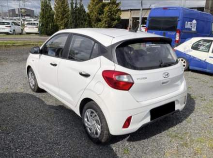 Hyundai - i10