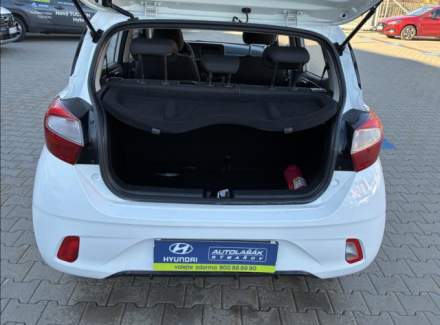 Hyundai - i10
