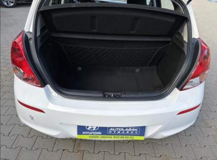 Hyundai - i20